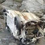 हिमाचल में दर्दनाक सड़क हादसा: गहरी खाई में गिरी ऑल्टो कार, शादी से लौट रहे चार लोगों की मौत!